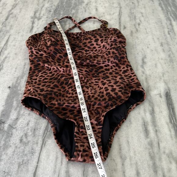 Time and Tru Brown Animal Print One piece Swimsuit NWT Woman Size M 8/10 - Picture 9 of 9